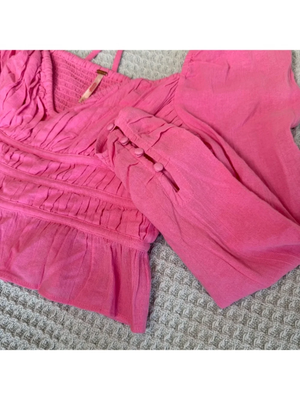 Free People Chloe Milkmaid Blouse Womens Medium Pink Smocked Puff Sleeve Shirt